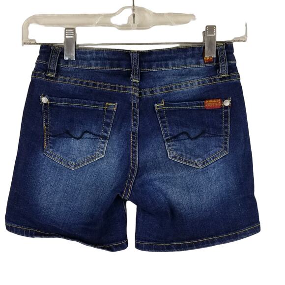 7 for all Man Kind GIRLS  Whiskering Distressed Jean Shorts 12 - Picture 2 of 4